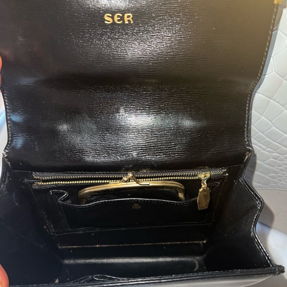 Mark Cross Vintage handbag. SOLD🚫NOT FOR SALE🚫 - Picture 6 of 10